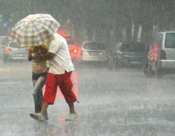 METEO, WEEKEND DI PIOGGIA IN TUTTA ITALIA. ARRIVA ''GINEVRA'' - PREVISIONI - 22/05/2013