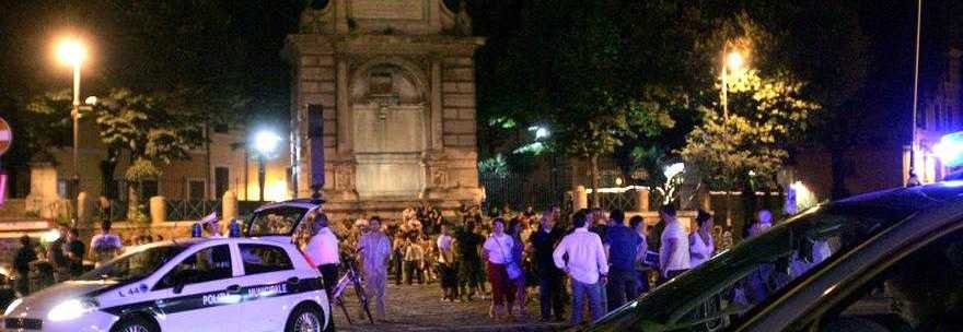 ROMA, UOMO FERISCE DUE PASSANTI CON LE STELLE NINJA. ''UNO COLPITO ALLA GIUGULARE'' - 08/12/2013