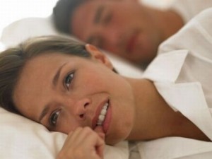 Le donne tradiscono di più, ecco i motivi - 22/10/2012