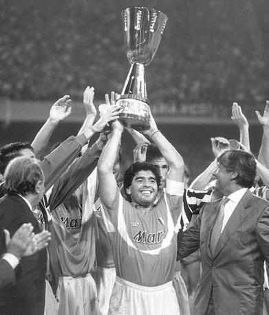 Sky - Maradona: 'Presto a Napoli, la giustizia ha vinto in finale' - 01/02/2013