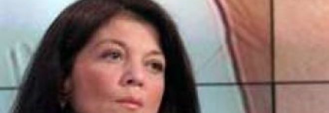 STEFANIA NOBILE, FIGLIA DI WANNA MARCHI: ''TRATTATA IN CARCERE COME UNA BESTIA'' - 27/10/2013