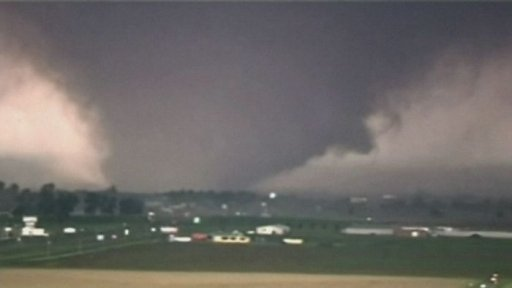 VIOLENTO TORNADO, DECINE LE VITTIME E CENTINAIA DI FERITI - VIDEO ESCLUSIVO - 21/05/2013